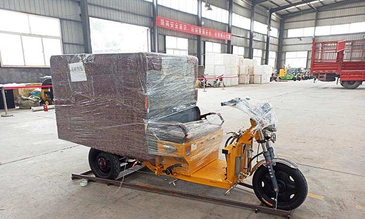 福建環(huán)衛(wèi)公司訂購(gòu)純電動(dòng)高壓清洗車(chē)