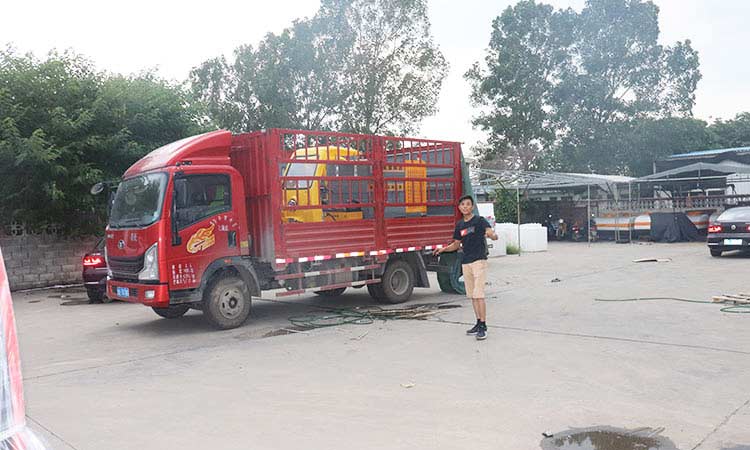 道路高壓清洗車環(huán)衛(wèi)保潔公司的好幫手，客戶的信賴是我們前進的動力
