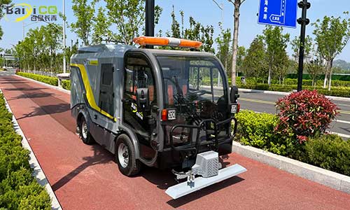 道路污染清除車深層次路面清潔，路面養護車