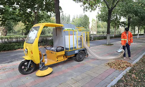 小型三輪樹(shù)葉收集車道路落葉收集神器