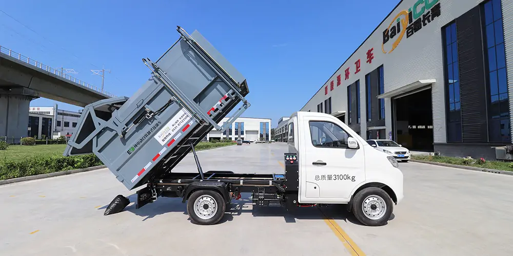 新能源側裝垃圾車，新能源垃圾車，小型垃圾車，純電動垃圾車，環衛垃圾車，垃圾車